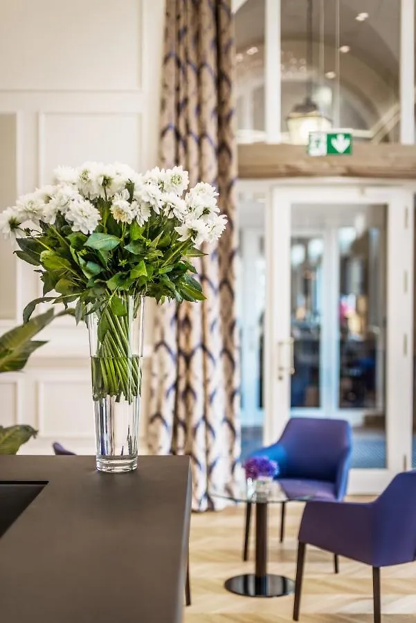 Hotel Polonia Palace Warsaw