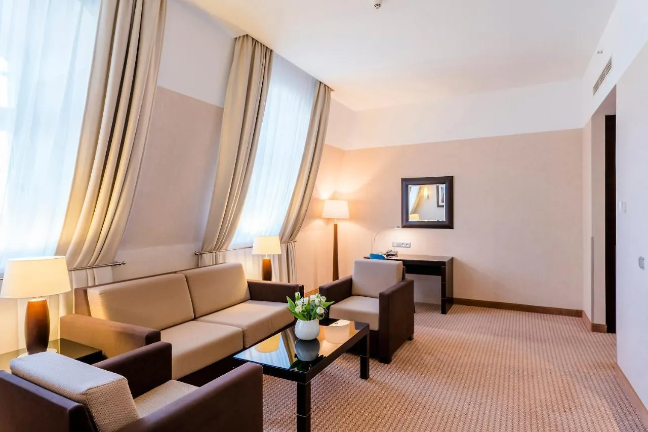 Hotel Polonia Palace Warsaw 4*,  Poland